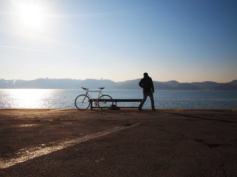 指间沙漏<br>hzldzsi.cn 时间流逝具象